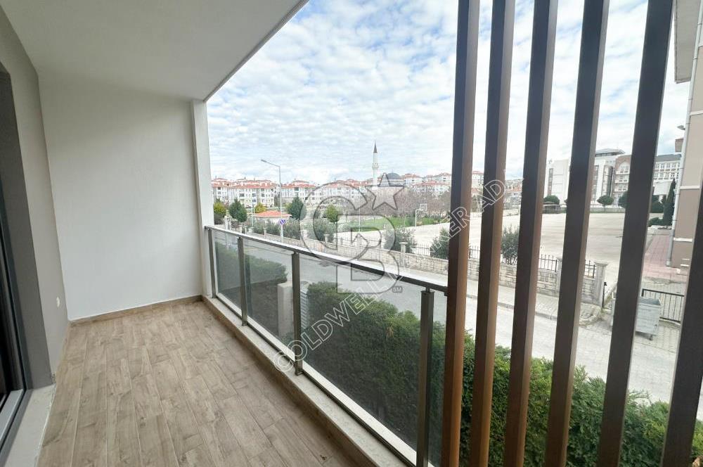 Çeşme Reisdere de 1+1 lüks daire