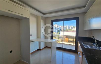 GAZİEMİR EMİRA SİTESİNDE, DOĞANIN KALBİNDE 3+1 SATILIK DAİRE