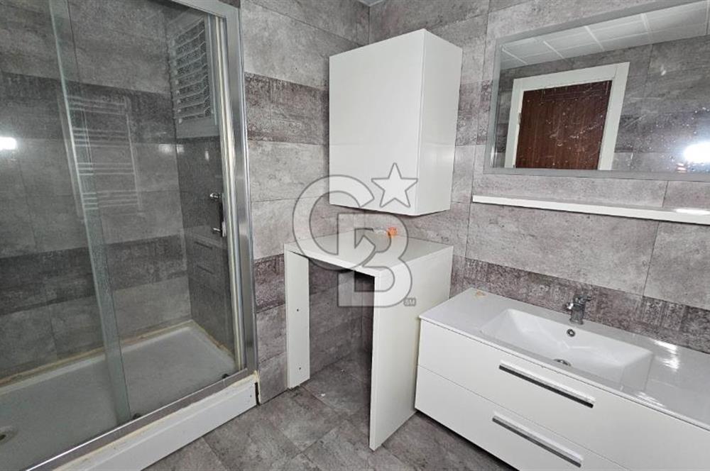 GAZİEMİR EMİRA SİTESİNDE, DOĞANIN KALBİNDE 3+1 SATILIK DAİRE