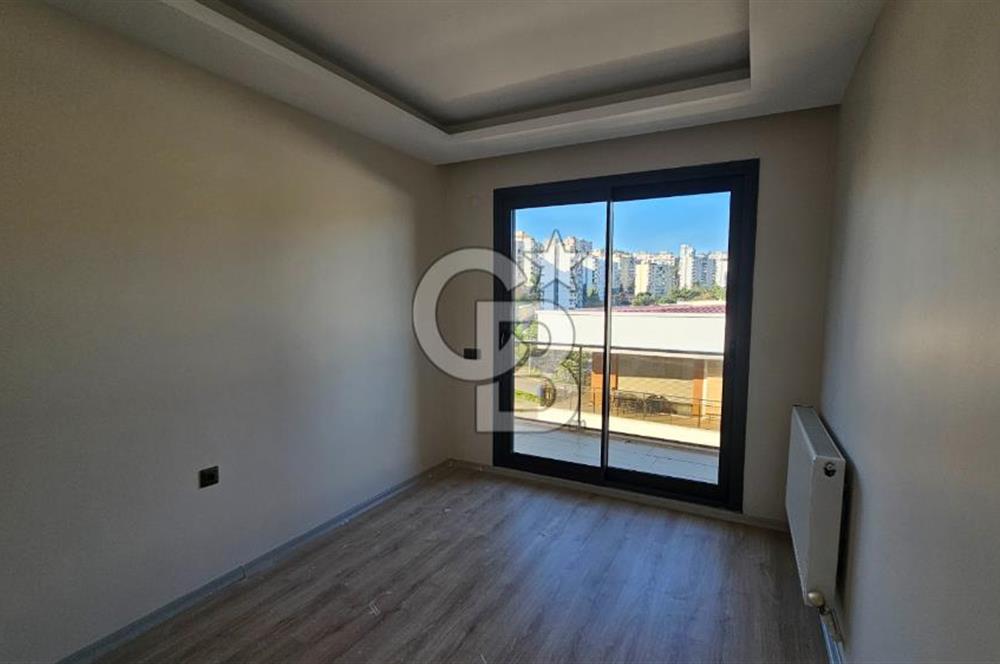 GAZİEMİR EMİRA SİTESİNDE, DOĞANIN KALBİNDE 3+1 SATILIK DAİRE