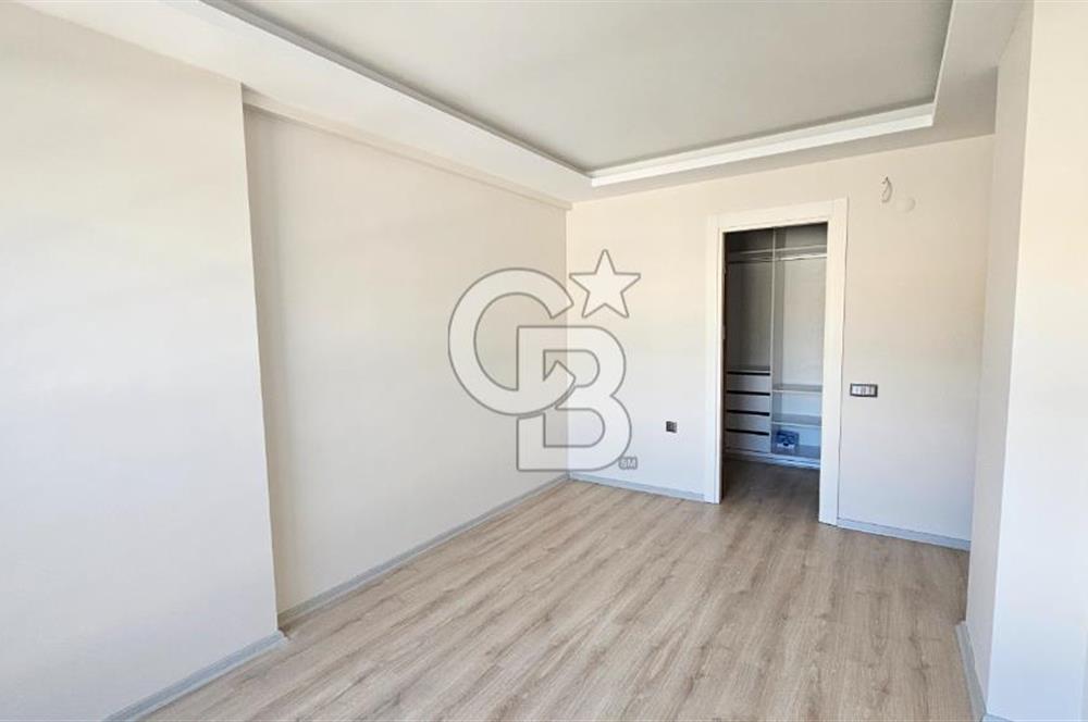 GAZİEMİR EMİRA SİTESİNDE, DOĞANIN KALBİNDE 3+1 SATILIK DAİRE