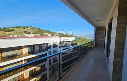 GAZİEMİR EMİRA SİTESİNDE, DOĞANIN KALBİNDE 3+1 SATILIK DAİRE