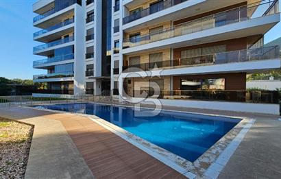 GAZİEMİR EMİRA SİTESİNDE, DOĞANIN KALBİNDE 3+1 SATILIK DAİRE