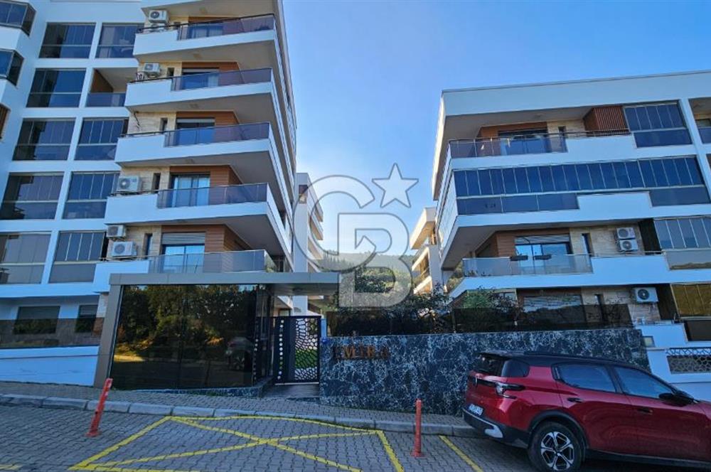 GAZİEMİR EMİRA SİTESİNDE, DOĞANIN KALBİNDE 3+1 SATILIK DAİRE