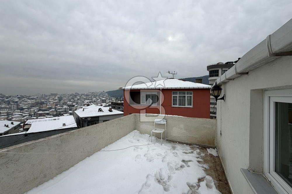 Komple Satılık Bina - Sultanbeyli Fatih Mahallesi Köşe Parsel