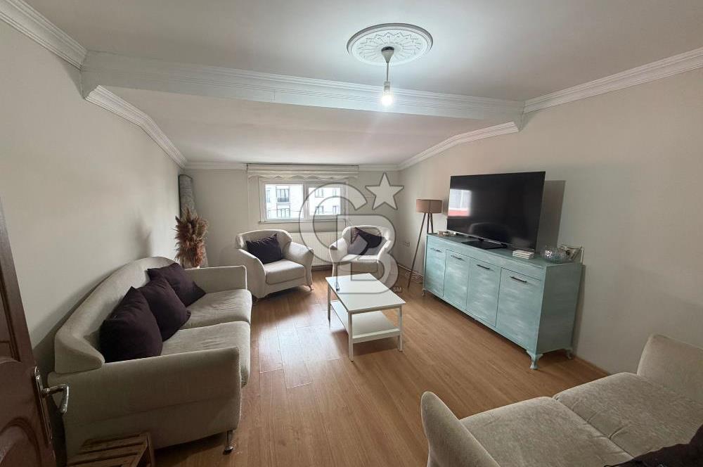 Komple Satılık Bina - Sultanbeyli Fatih Mahallesi Köşe Parsel