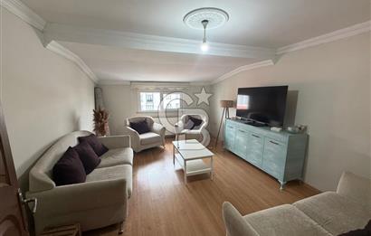 Komple Satılık Bina - Sultanbeyli Fatih Mahallesi Köşe Parsel