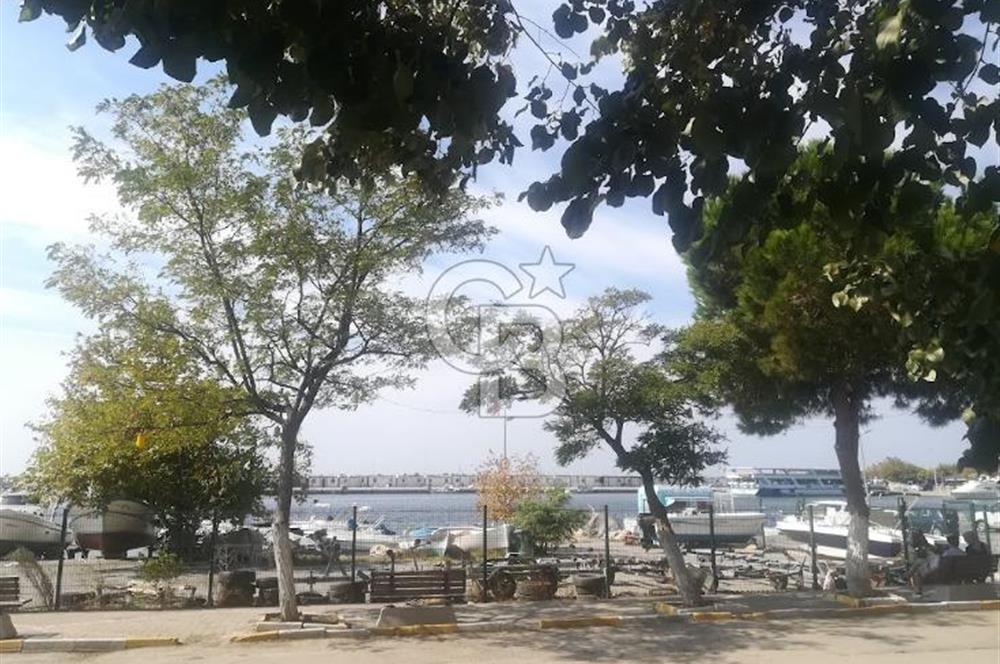 YALOVA ÇINARCIKTA FUUL DENİZ MANZARALI SATILIK İMARLI ARSA