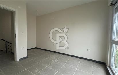 Balıkesir Keremköyde Doğalgazlı, Havuzlu, 3+1 Satılık Villa