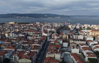 ÇANAKKALE MERKEZ DEMİRCİOĞLU CADDESİNDE SATILIK BİNA