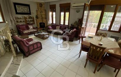 AKÇAY YENİ MAHALLEDE DENİZE 50 M SATILIK 4+1 TRİPLEX