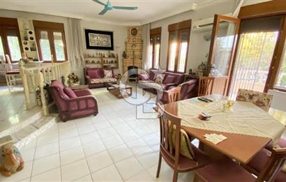 AKÇAY YENİ MAHALLEDE DENİZE 50 M SATILIK 4+1 TRİPLEX