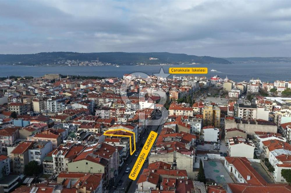 ÇANAKKALE MERKEZ DEMİRCİOĞLU CADDESİNDE SATILIK BİNA