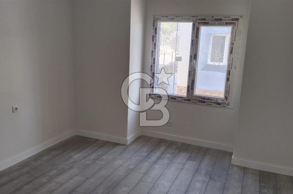 KIYIKIŞLACIK DENİZE 500 METRE 2+1 SIFIR YAZLIK DAİRE