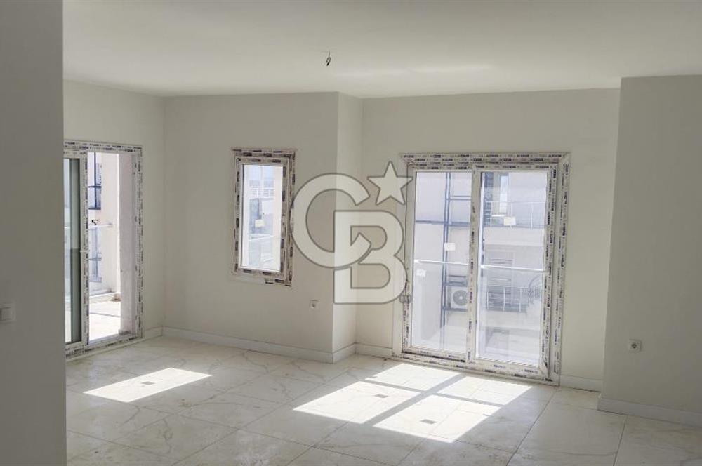 KIYIKIŞLACIK DENİZE 500 METRE 2+1 SIFIR YAZLIK DAİRE