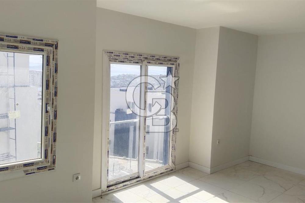 KIYIKIŞLACIK DENİZE 500 METRE 2+1 SIFIR YAZLIK DAİRE