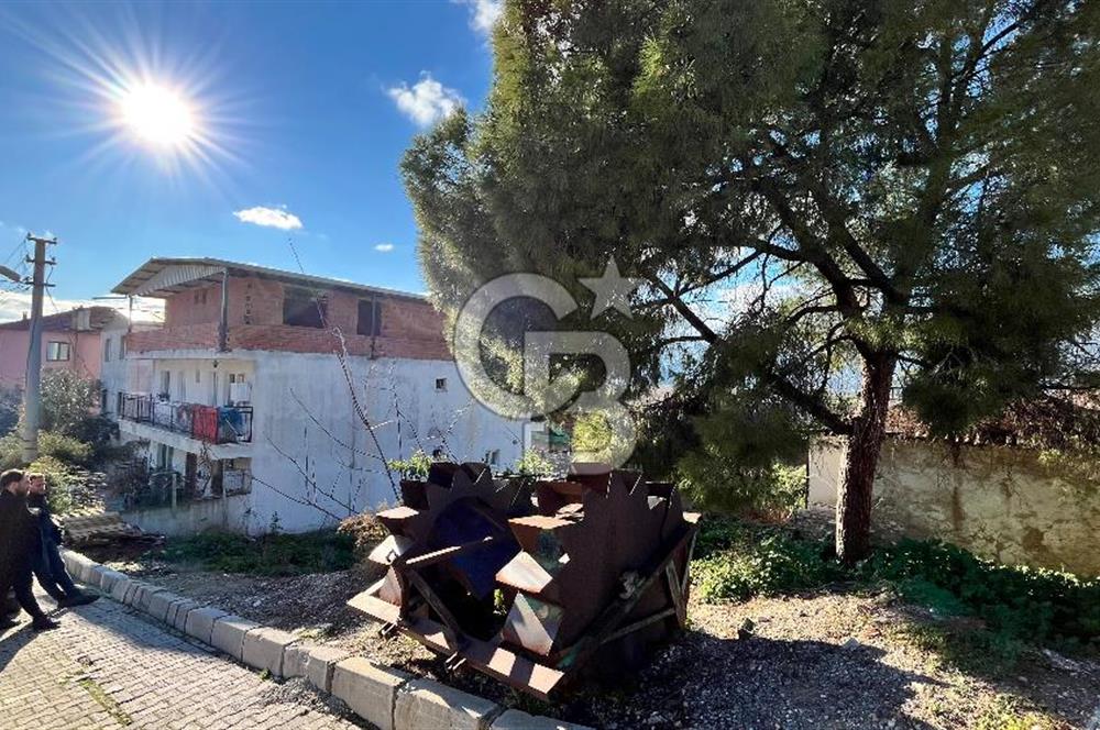 Maltepe köyü satılık avlulu ev