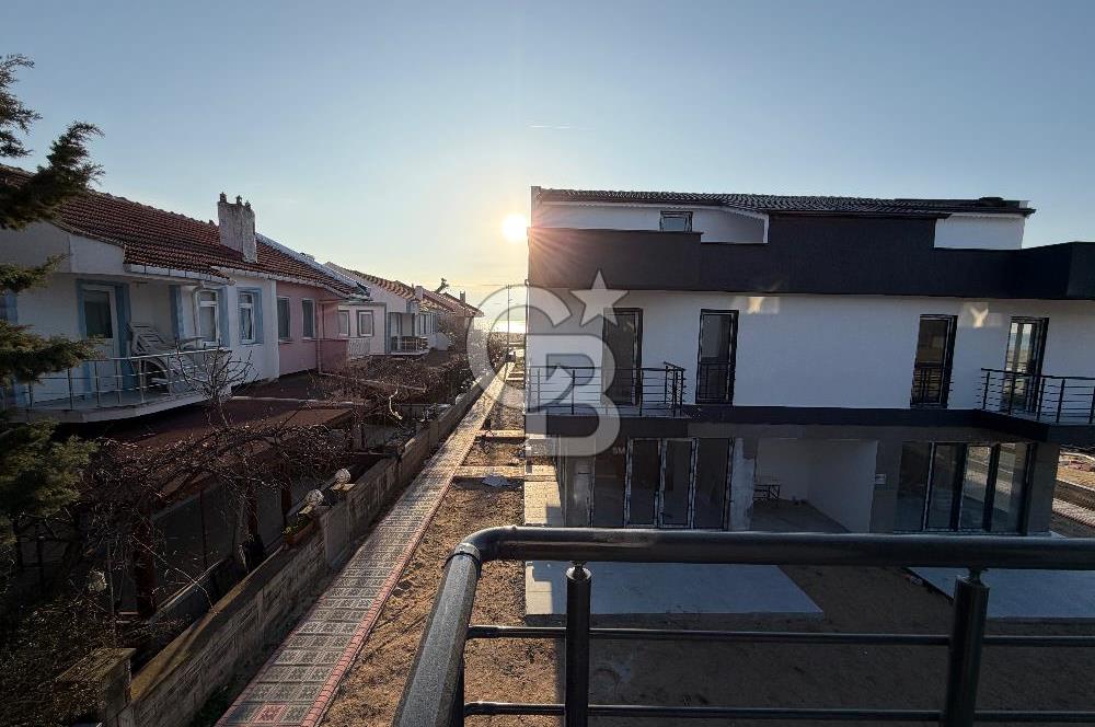 ENEZ ALTINKUM’DA DENİZE SIFIR, TAŞINMAYA HAZIR 4+1 TRİPLEKS VİLLA