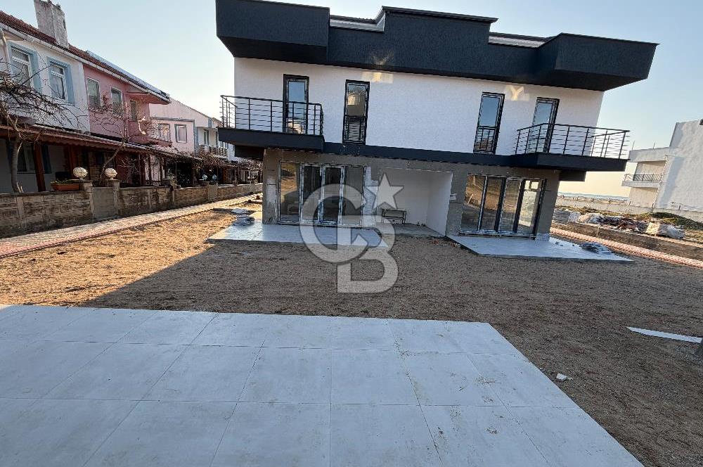 ENEZ ALTINKUM’DA DENİZE SIFIR, TAŞINMAYA HAZIR 4+1 TRİPLEKS VİLLA