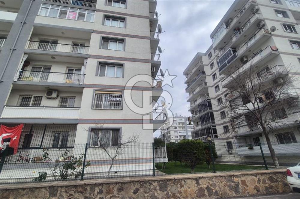MENEMEN ULUKENT MERKEZDE SİTE İÇİ SATILIK TEMİZ 3+1 DAİRE