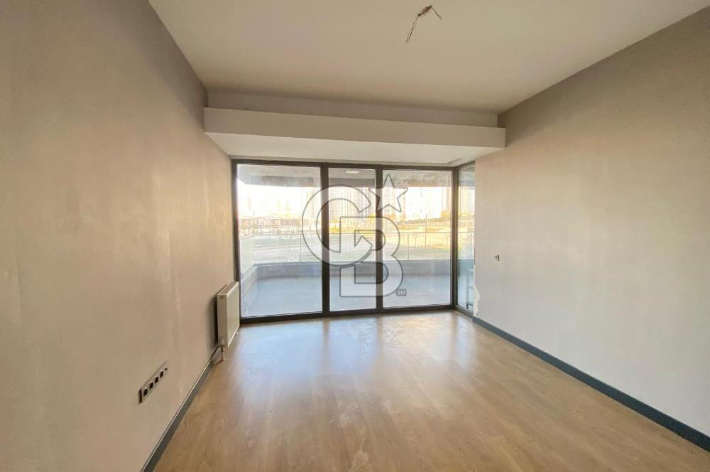 ÇAYYOLU ALACAATLI İNCEK İCON'DA GENİŞ BALKONLU SATILIK 4+1 DAİRE