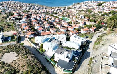 Akarcada Panoramik Deniz Manzaralı Site - Eşyalı 2+1 Daire