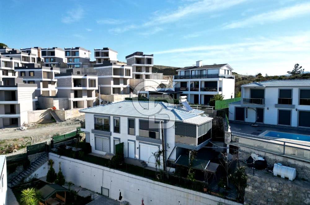 Akarcada Panoramik Deniz Manzaralı Site - Eşyalı 2+1 Daire