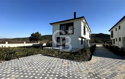 Kavakdere'de Doğayla İç İçe, Butik Site Konseptinde 3+1 Villalar