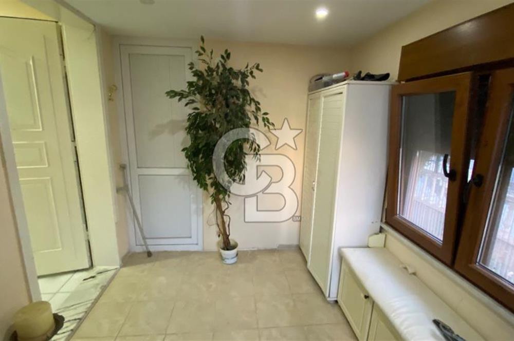 AKÇAY YENİ MAHALLEDE DENİZE 50 M SATILIK 4+1 TRİPLEX