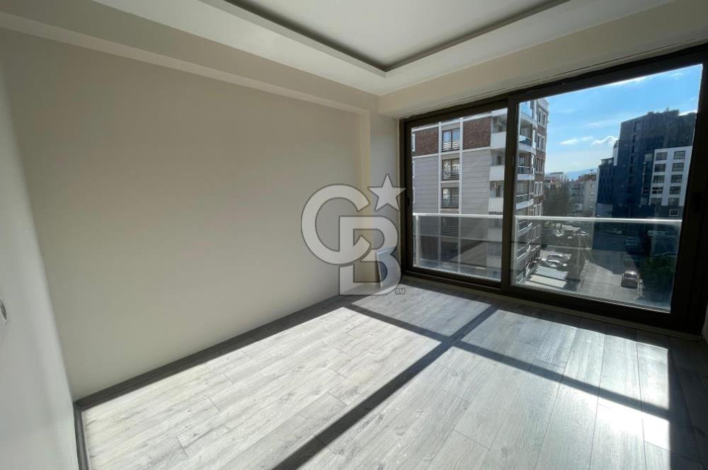 Çiğli Ataşehir Dream Life Sitesinde 1+1 Satılık Daire