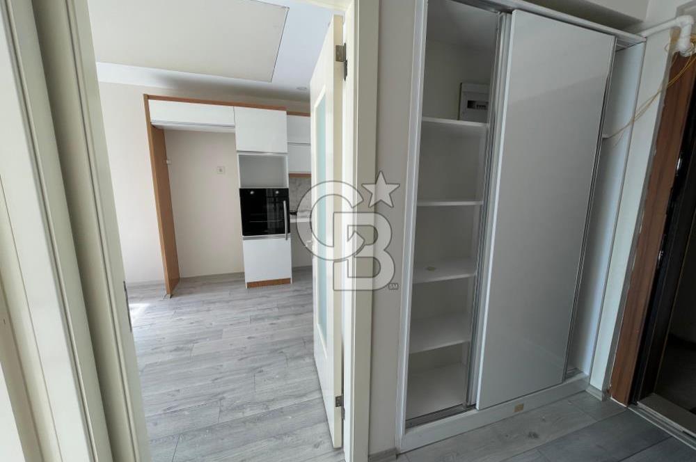 Çiğli Ataşehir Dream Life Sitesinde 1+1 Satılık Daire