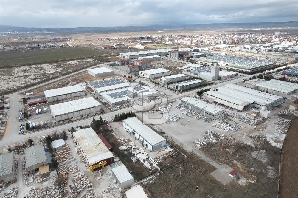 AFYON ORGANİZE SANAYİ BÖLGESİNDE FIRSAT KİRALIK FABRİKA -İŞYERİ
