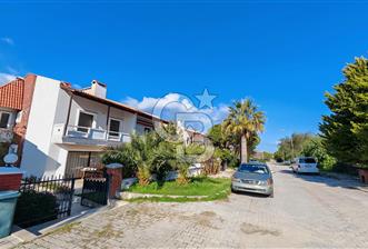 Çeşme Boyalık Sakarya Mah Satılık Bahçeli 4+1 Dubleks Villa - 1 - 330068