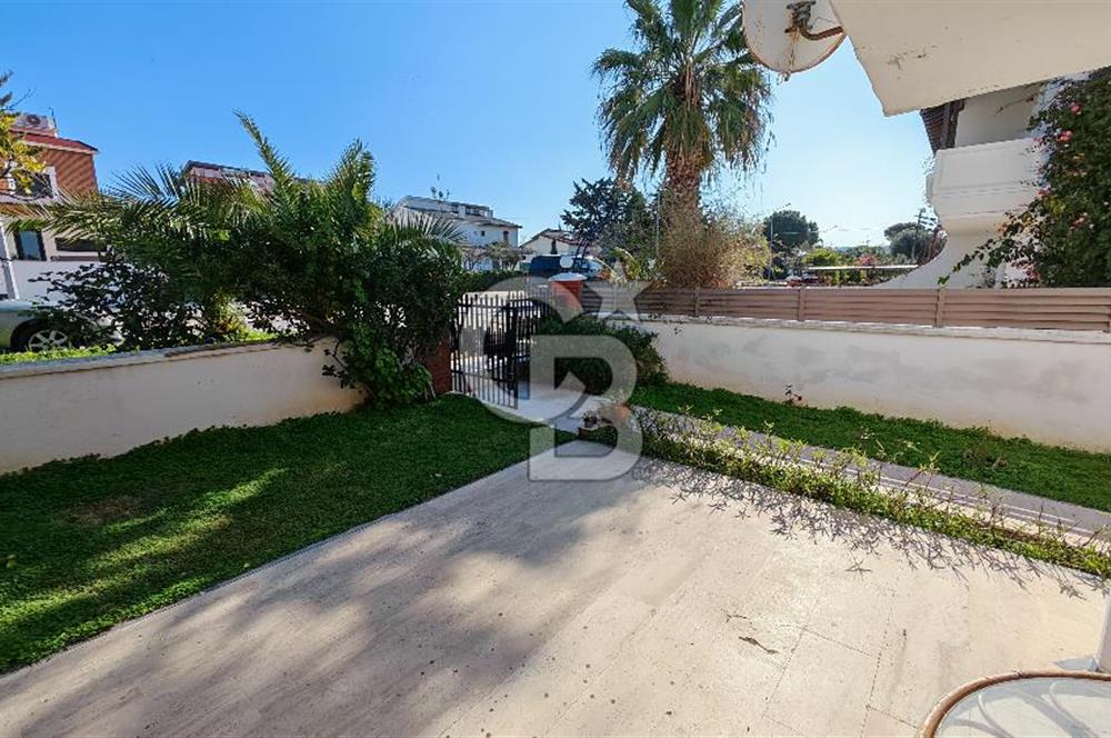 Çeşme Boyalık Sakarya Mah Satılık Bahçeli 4+1 Dubleks Villa