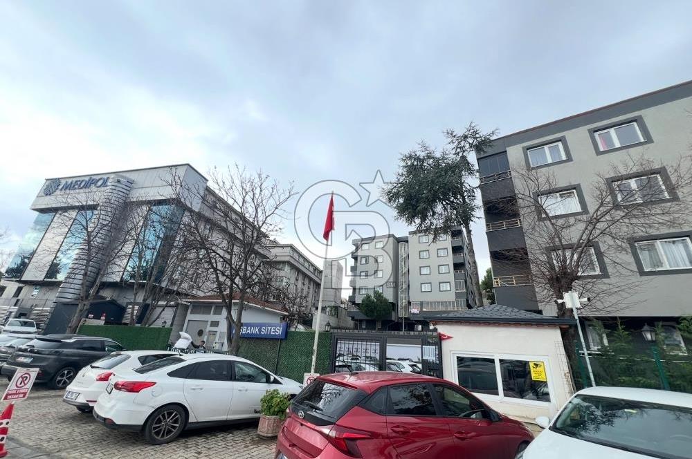 KOŞUYOLU DIŞBANK SİTESİ 3+1 KİRALIK ARA KAT
