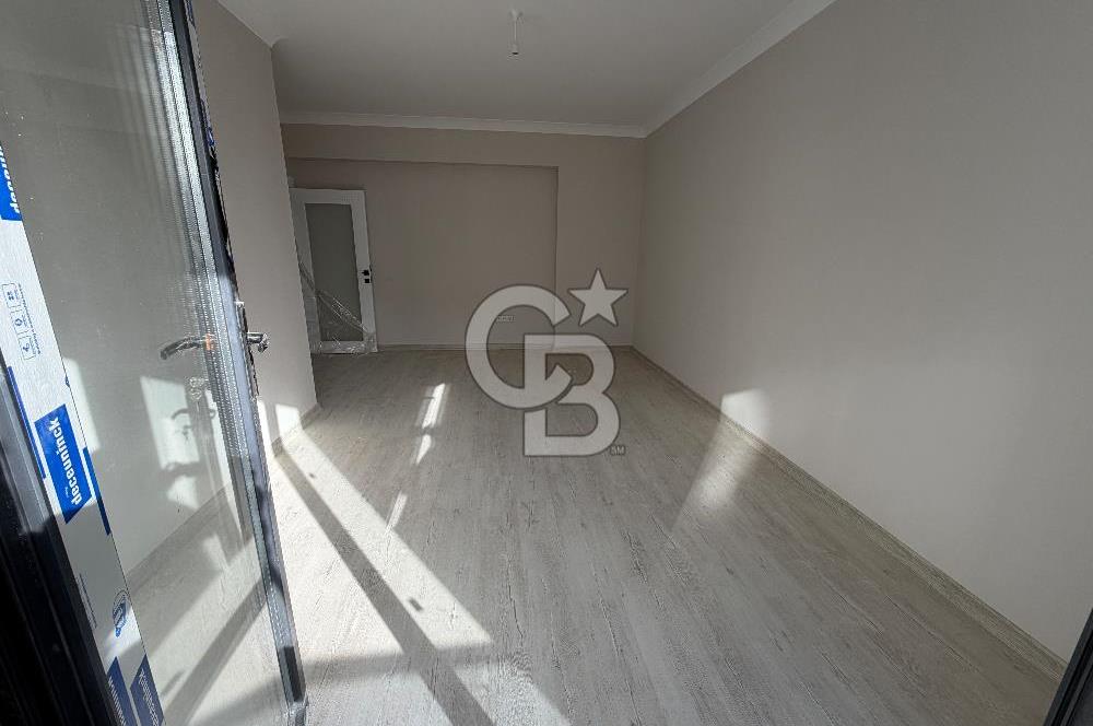 MİR METRO SİTESİNDE DENİZ MANZARALI 2+1 SATILIK DAİRE