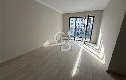 MİR METRO SİTESİNDE DENİZ MANZARALI 2+1 SATILIK DAİRE