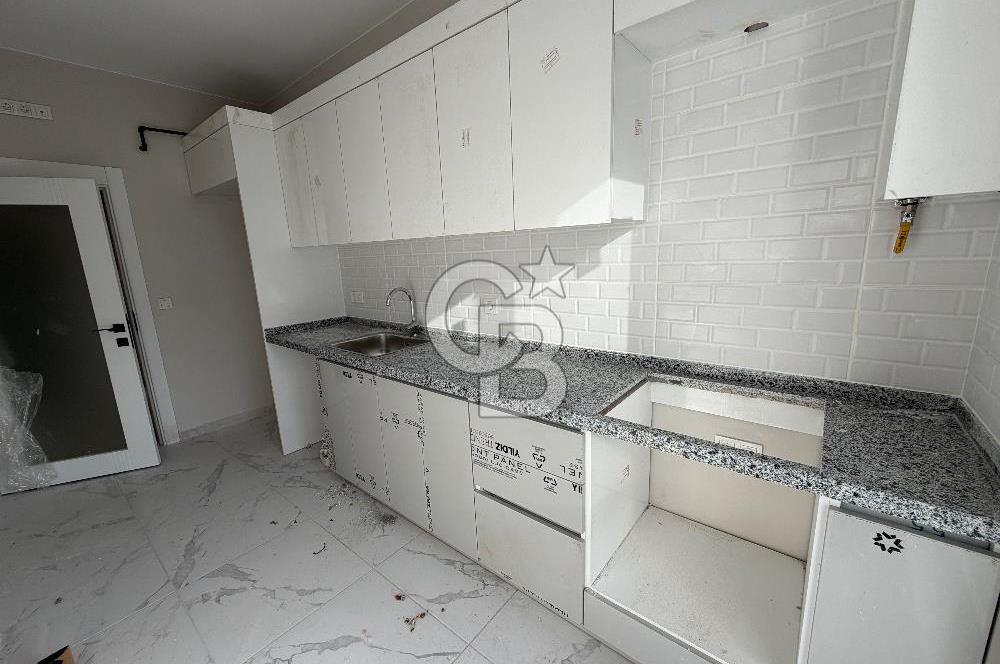 MİR METRO SİTESİNDE DENİZ MANZARALI 2+1 SATILIK DAİRE
