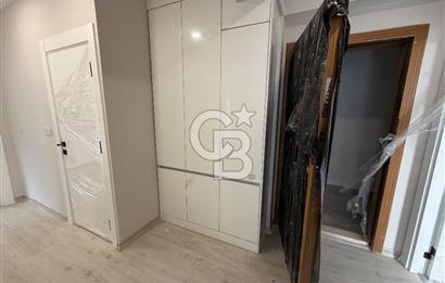 MİR METRO SİTESİNDE DENİZ MANZARALI 2+1 SATILIK DAİRE