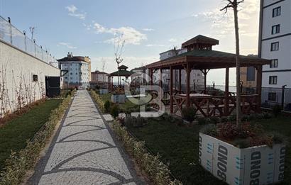 MİR METRO SİTESİNDE DENİZ MANZARALI 2+1 SATILIK DAİRE