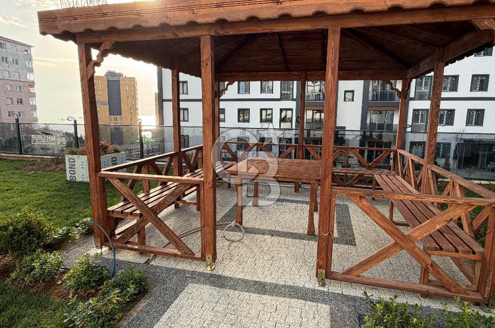 MİR METRO SİTESİNDE DENİZ MANZARALI 2+1 SATILIK DAİRE