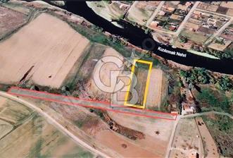 KIRIKKALE KIZIL IRMAĞA SIFIR ANA YOLA ÇOK YAKIN 1848 M2 BAHÇE - 1 - 330104