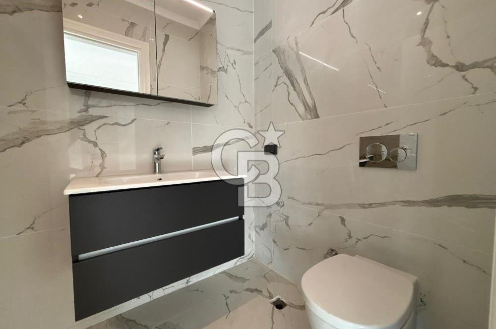 CADDEBOSTAN YALI PARSELİNDE DENİZ MANZARALI 260M2 NET 5+1 KİRALIK DAİRE