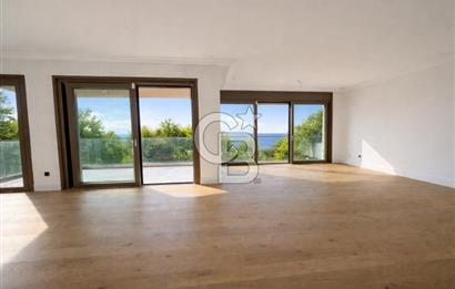 CADDEBOSTAN YALI PARSELİNDE DENİZ MANZARALI 260M2 NET 5+1 KİRALIK DAİRE