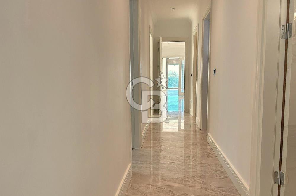 CADDEBOSTAN YALI PARSELİNDE DENİZ MANZARALI 260M2 NET 5+1 KİRALIK DAİRE