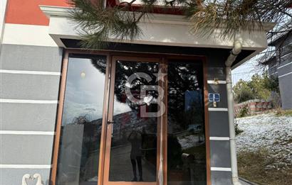 ALACAATLI 'DA MANZARALI HAVUZLU SİTEDE SATILIK 4+1 VİLLA