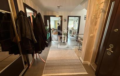 ALACAATLI 'DA MANZARALI HAVUZLU SİTEDE SATILIK 4+1 VİLLA