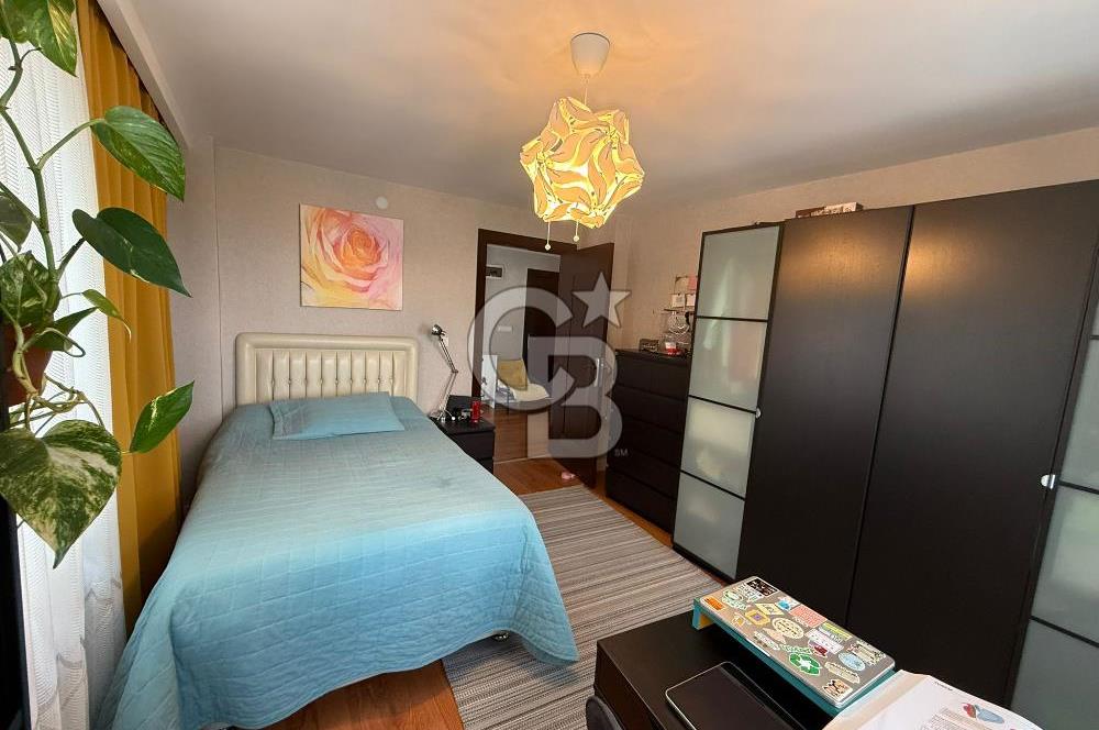 ALACAATLI 'DA MANZARALI HAVUZLU SİTEDE SATILIK 4+1 VİLLA