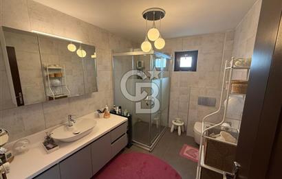 ALACAATLI 'DA MANZARALI HAVUZLU SİTEDE SATILIK 4+1 VİLLA