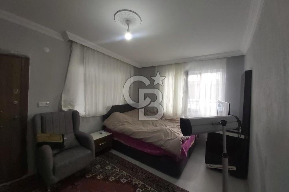 Dazkırı-Bozan Köyünde 6+1 Satılık Konut, Besihane ve Müştemilatı